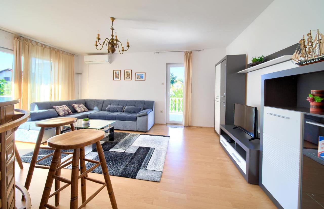 Apartment Drazana Krk Island Exterior photo