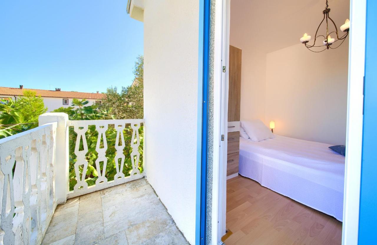 Apartment Drazana Krk Island Exterior photo